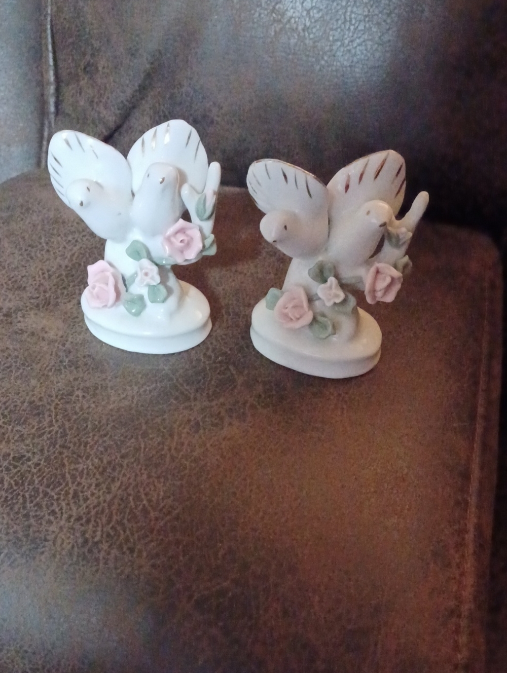 4/$40 Pair of White Dove Figurines with Pink Roses